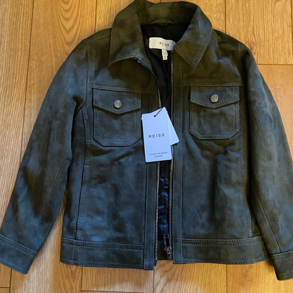 Boys jacket brand new in olive suede color